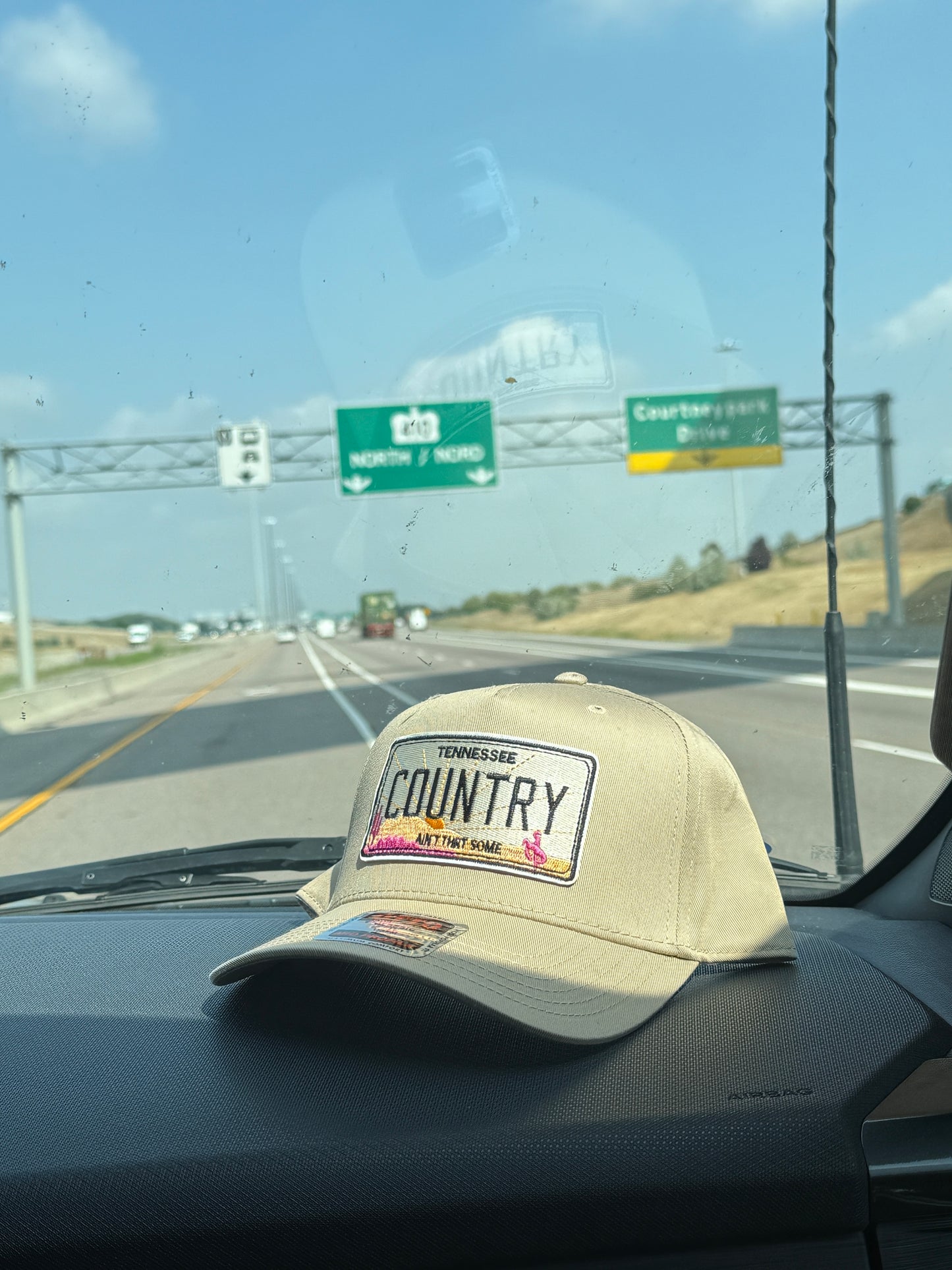 TENNESSEE COUNTRY (AIN’T THAT SOME) HAT