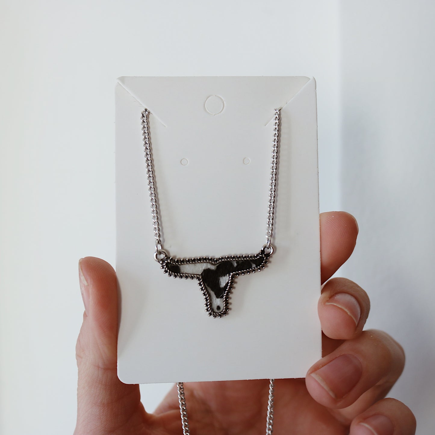 LONGHORN NECKLACE