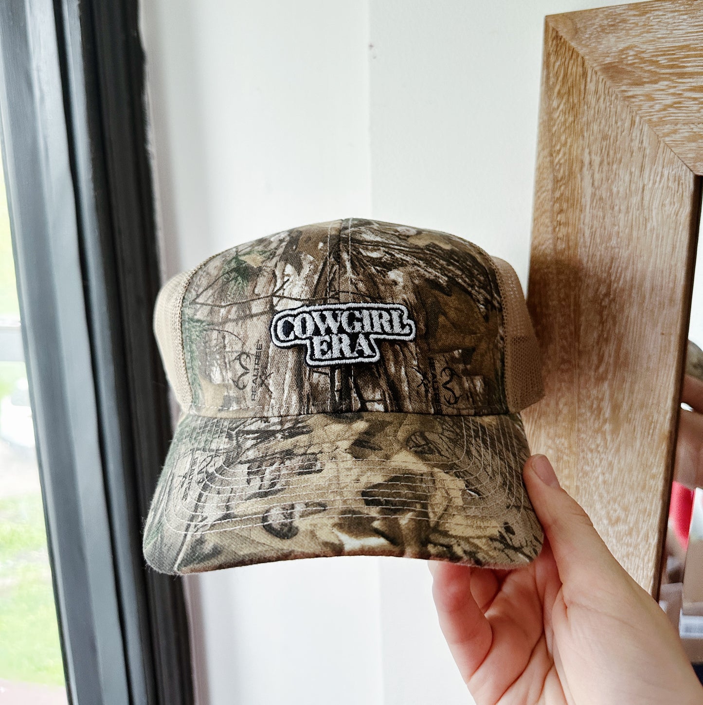 COWGIRL ERA HAT (CAMO)